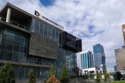 Demirören Grubu'ndan Cumhuriyet Gazetesi'ne Ziraat Bankası davası