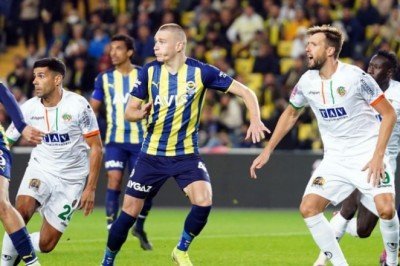 Fenerbahçe evinde kaybetti!