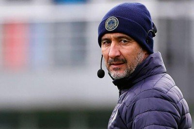 Fenerbahçe, iç sahada namağlup Konyaspor'a konuk oluyor