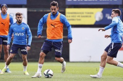 Fenerbahçe'yi zorlu fikstür bekliyor