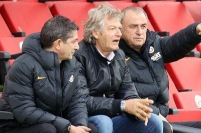 Galatasaray antrenmanında sürpriz ziyaret! Giancarlo Antognoni...