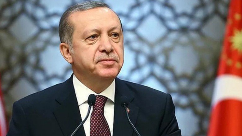 Karar yazarı: Öyle bir dış güç ki tam dünyaya nizamat verecek oluyoruz, hemen çıkıp sinsi bir plan tezgâhlıyorlar!