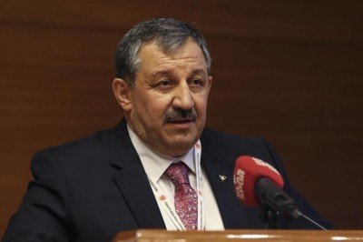 Kick Boks Federasyonu başkanlığına Salim Kayıcı yeniden seçildi