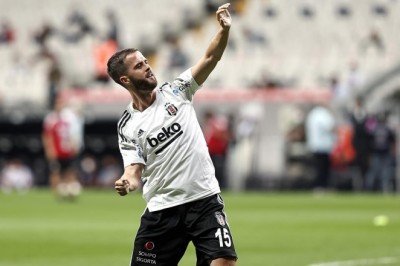 Süper Lig'deki 3 isme Bosna Hersek'ten milli davet