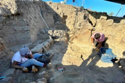 Tatarlı Höyük'te 4 bin yıl öncesine ait çöp çukuru bulundu