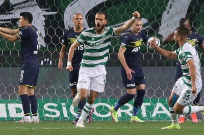 Fenerbahçe Konya'da da kayıp