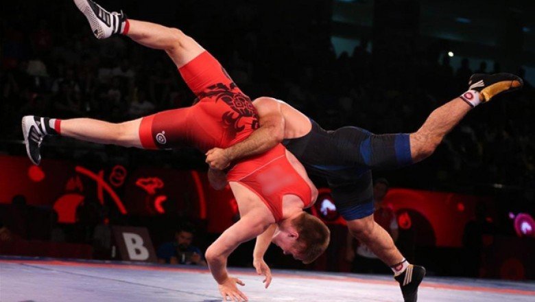 Genç güreşçiler Dünya Şampiyonası'nda mindere çıkacak