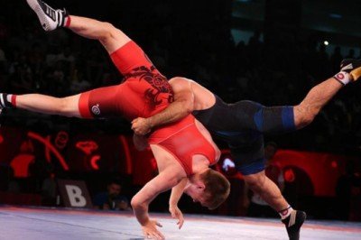 Genç güreşçiler Dünya Şampiyonası'nda mindere çıkacak