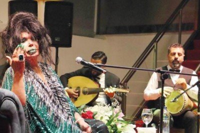 Maksim Gazinosu'na Bülent Ersoy'lu açılış