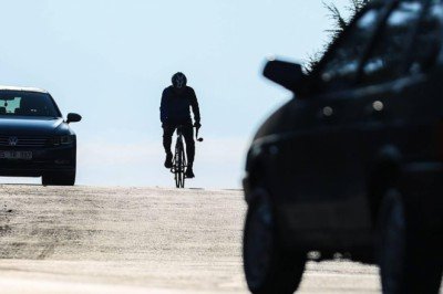 Trafikten kurtulmak için bindiği bisiklet 13 yıldır ulaşım aracı oldu