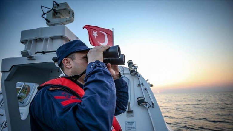 Türkiye'den Yunanistan'ın düzensiz göçmenleri geri itmesine önlem