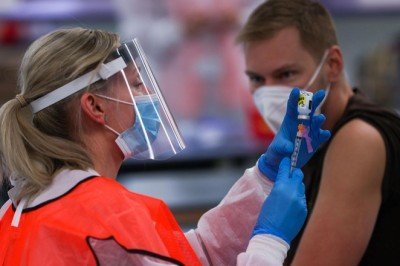 ABD'de salgında ölenlerin sayısı 746 bine yaklaştı