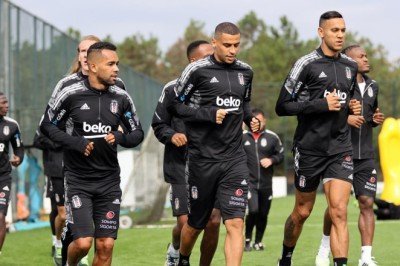 Beşiktaş'ın Sporting Lizbon maçı kadrosu belli oldu