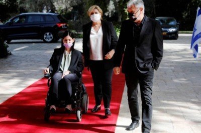 İsrailli Bakan tekerlekli sandalyesi nedeniyle COP26ya katılamadı