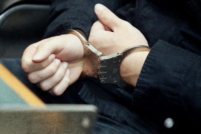 Terör örgütüne fon sağlayan şüphelilere operasyon: 18 gözaltı