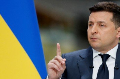 Zelenskiy: Donbas ve Kırım Avrupa'nın merkezinde iki ekolojik bomba