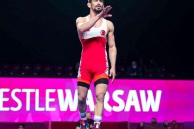 Kerem Kamal'dan Dünya Şampiyonası'nda bronz madalya!