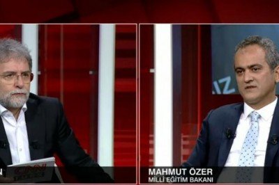 Milli Eğitim Bakanı Özer CNN TÜRK'te!