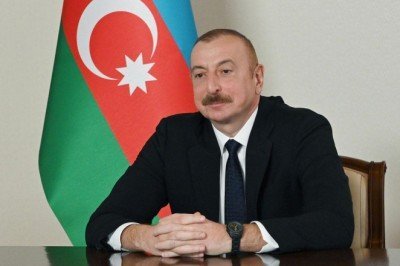 Aliyev'den Ermenistan'a: Barış imzalamaya hazırız