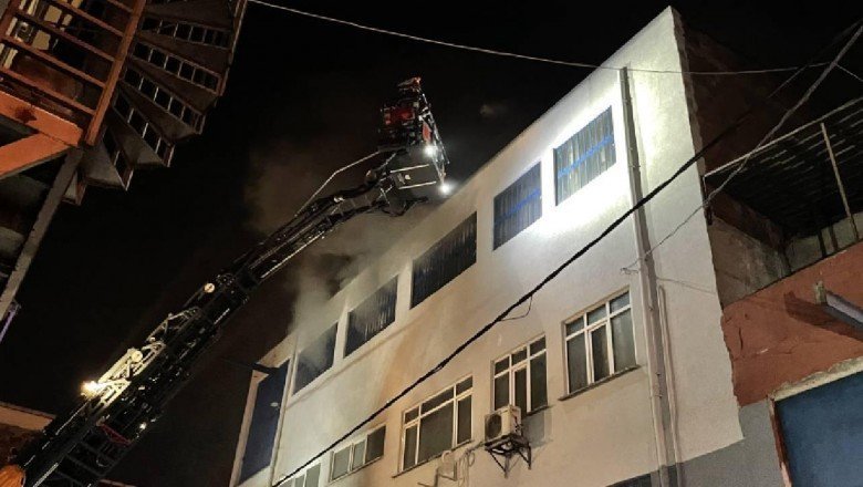 Kağıthane'de iş yerinde çıkan yangın söndürüldü