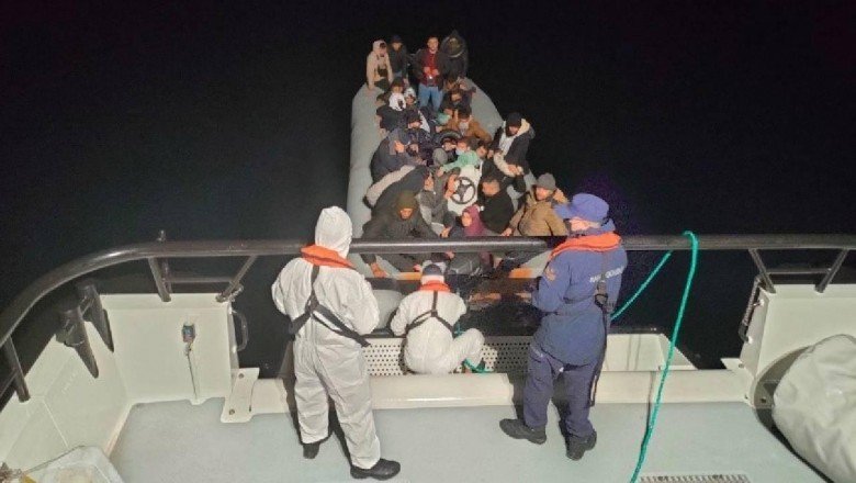 Muğla açıklarında 45 düzensiz göçmen kurtarıldı