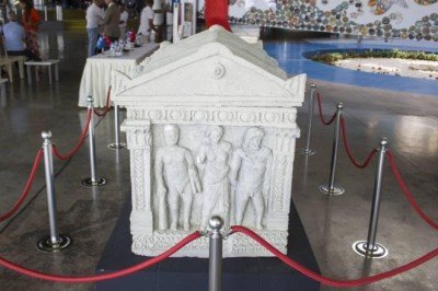 Yurt dışına çıkarılan tarihi eserler Antalya'ya getirilmeye çalışılıyor