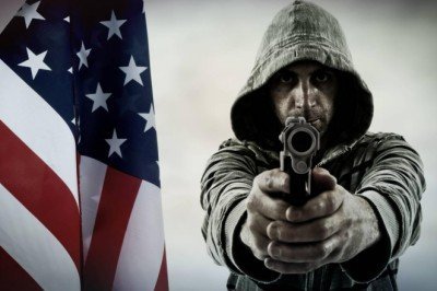 ABD'de nefret suçu korkusu silah satışlarını artırdı