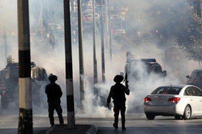 İsrail askerlerinin gerçek mermiyle vurduğu Filistinli çocuk hayatını kaybetti