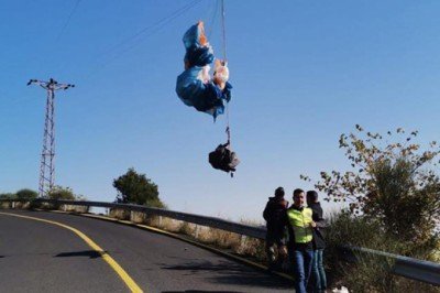Tekirdağ'da yamaç paraşütü pilotu elektrik tellerine takıldı