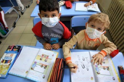 Ders kitaplarında Türkçenin doğru kullanımına dikkat edilecek