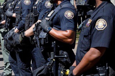 Elektroşok tabancasıyla müdahale edilen kişi alev aldı