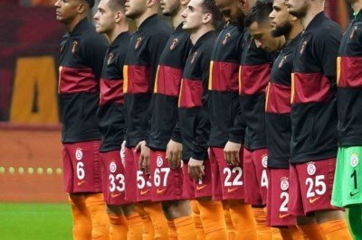 Galatasaray'da 2 değişiklik
