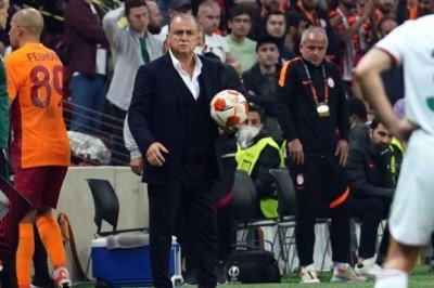 Galatasaray'dan UEFA'ya kural hatası başvurusu