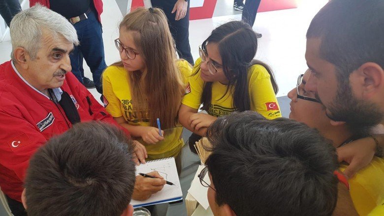 Özdemir Bayraktar adına 2 bin öğrenciye burs desteği