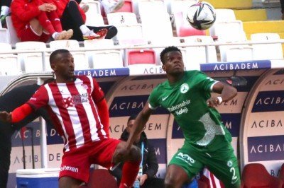 Sivas'ta puanlar paylaşıldı