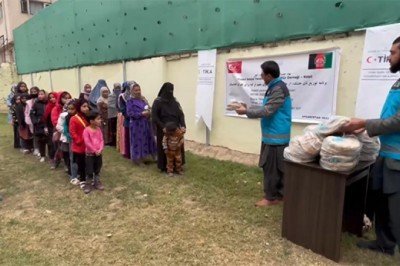 TİKA'dan Afganistan'da yardıma muhtaç ailelere yardım