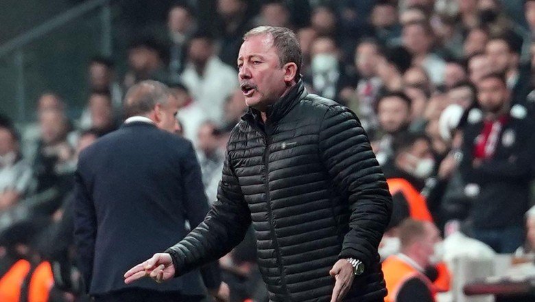 Sergen Yalçın: Kelimelerin tükendiği yerlere doğru geliyoruz