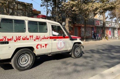 Afganistan'da bombalı saldırılar: 3 ölü