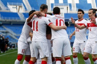 Futbolda milli mesai başlıyor