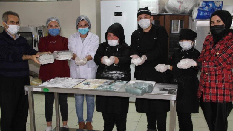 Liselilerden limonlu lokum