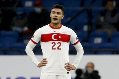 Ozan Kabak, milli takım aday kadrosundan çıkarıldı