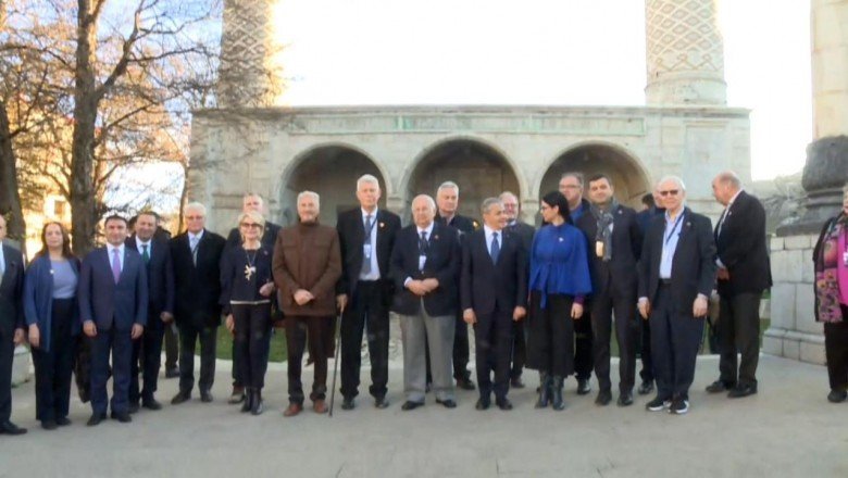Şuşa'da ilk uluslararası konferans düzenlendi
