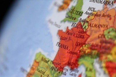 Fransa'dan balıkçılık krizinde İngiltere'ye 'hızlıca çözüm bulma' çağrısı