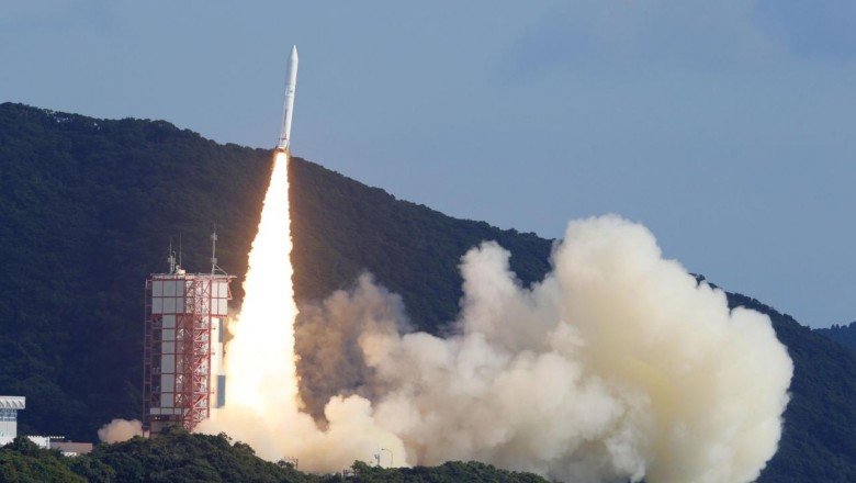 Japonya Epsilon5i fırlattı: 9 uydu taşıyor