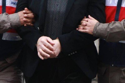 Kars'ta sulama kanalından demir kapak çalan 2 kişi gözaltına alındı