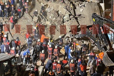 Malatya'daki göçükten kendi imkanlarıyla çıktı