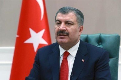 Sağlık Bakanı Koca: Sorumluluk duygusu aşı olmayı gerektirir