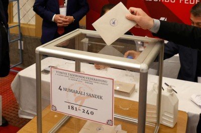 Spor federasyonlarının 15'inde başkan değişti