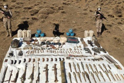 Teröristlerin kullandığı mühimmat ele geçirildi