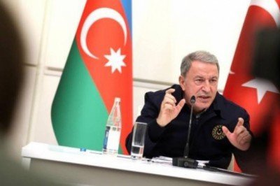 Bakan Akar'ın duygusal anları: Verdiğim sözü tuttum